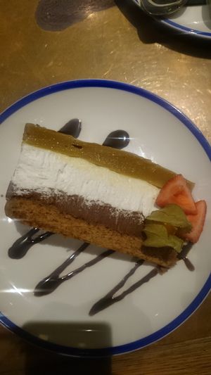 Three layer cake at Flax & Kale - Sant Pere Mes in Barcelona