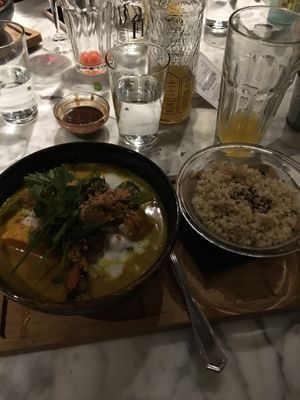 Jackfruit curry at Flax & Kale - Sant Pere Mes in Barcelona