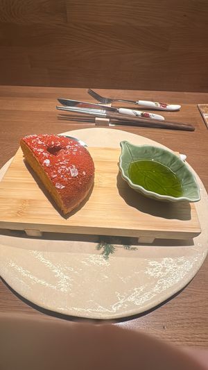 Bread made of tomatoes. In at least five different ways from memory    at El Invernadero de Rodrigo de la Calle in Madrid