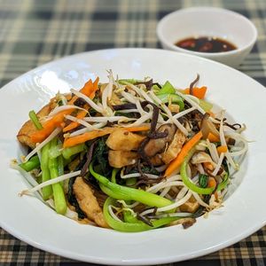 Stir-Fried Noodles at HAN - El Domo - Int Terminal  in Hanoi