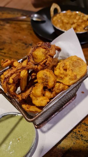 Vegetable pakora at Chana Masala in Koh Phangan