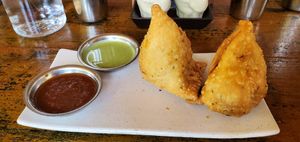Veg samoosa at Chana Masala in Koh Phangan