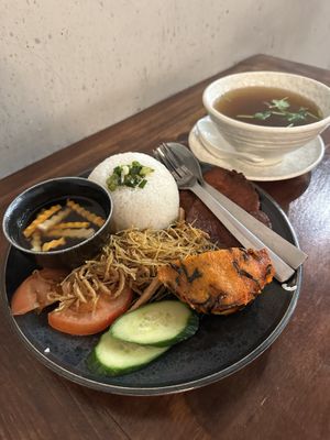   at Au Lac Royal Vegan Cuisine woden in Phillip