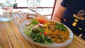 Prato do dia at Aloha Cafe in Sesimbra