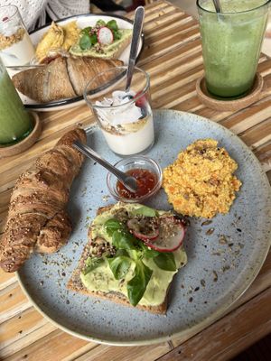 Omg #Veganuary at Aloha Cafe in Sesimbra