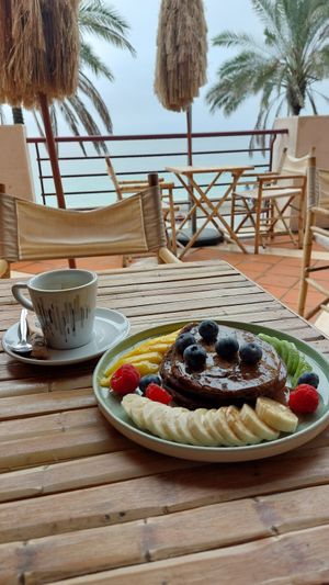  at Aloha Cafe in Sesimbra