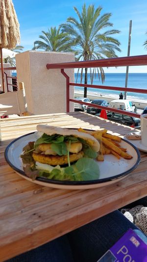  at Aloha Cafe in Sesimbra