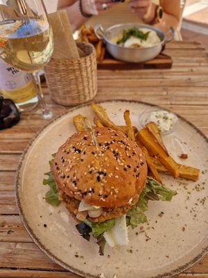  at Aloha Cafe in Sesimbra