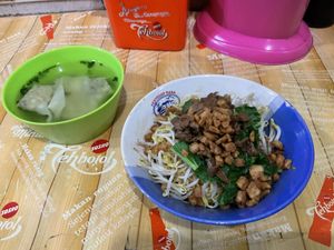 bakmie balado with pangsit (spicy bakmie with wonton)  at Bakmie Jamur in Jakarta