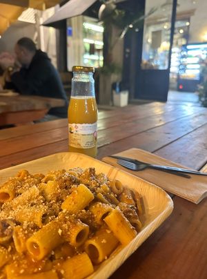 Pasta at Meshek Barzilay Deli in Tel Aviv