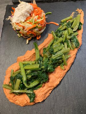 houmous  at La Raccolta in Florence