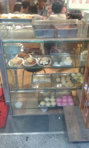 Take away counter at Treasure Vegetarian Restaurant 新聚寶素食 in Kowloon