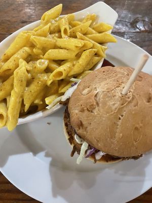 Jackfruit sandwich with Mac and cheeze side  at Planted in Hamilton in Hamilton