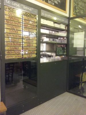 Indoor at Il Secchio e l'Olivaro in Rome