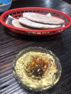 Mtabbal  at Zizinia in Barcelona