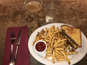 Vegan Impossible rueben. Great idea but Ruebens aren’t made with hamburger style beef. A Tempeh rueben would taste better and be more traditional. The Hazy skies cocktail was goo at Hook and Ladder in Sacramento