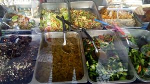 many options at Pad Pak J - Food For Health in Bangkok