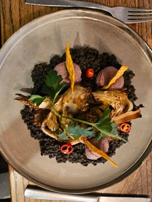 Linsen mit Spitzkohl at Karls Kraut in Luzern