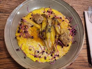 Safranrisotto mit Chicorée at Karls Kraut in Luzern