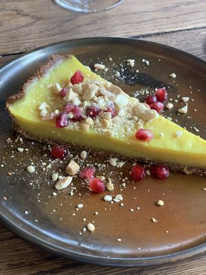 lemon tart  at Karls Kraut in Luzern