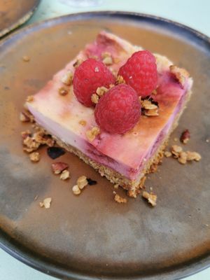 Strawberry Cheesecake square at Karls Kraut in Luzern