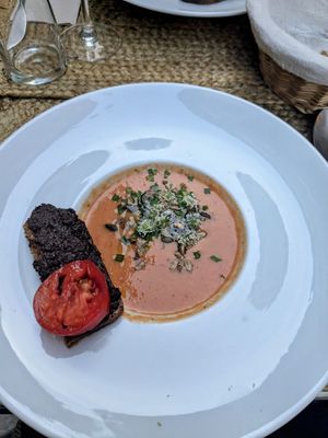 Gazpacho soup at La Part du Colibri in Crest