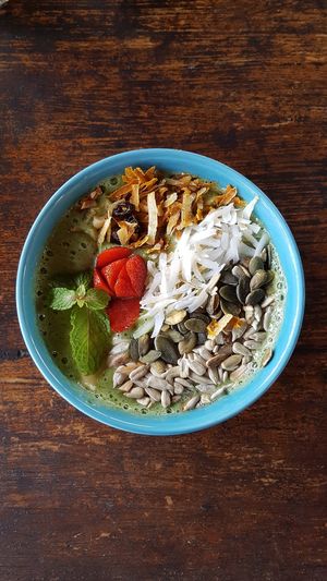Green Smoothie bowl at Dragonfly Cafe in Ubud