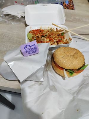 Vegan burger with beans 👌 at Homemade Burgers and Sandwiches in Koh Samui