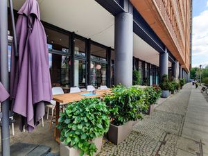 Outside of Weilands Wellfood at Weilands Wellfood in Berlin