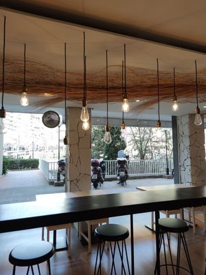 Inside dining room at Alive in Barcelona