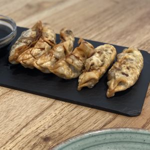 Gyoza de setas (6,50€) at Alive in Barcelona