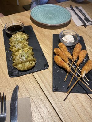 Our starters: vegetable gyozas and “prawns" at Alive in Barcelona