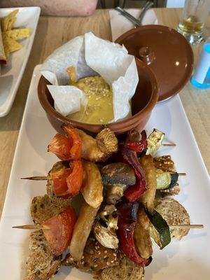 Founde de queso at Alive in Barcelona