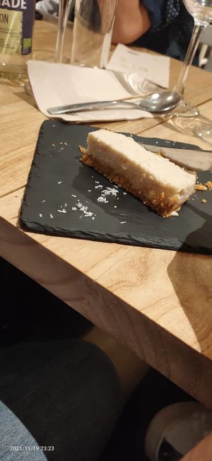 Cheesecake at Alive in Barcelona