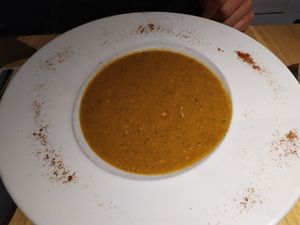 Crema de calabaza y calabacín at Alive in Barcelona