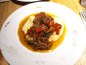 Parmentier de patata y verduras at Alive in Barcelona