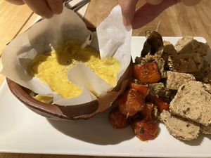 Fondue de queso vegano  at Alive in Barcelona