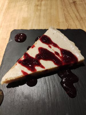 Cheesecake de limón at Alive in Barcelona