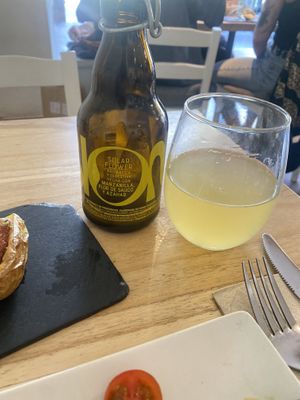 Kombucha Flor sauco y azahar, buenísima   at Alive in Barcelona