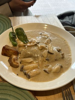 Seitan in a mushrooms saucee  at Alive in Barcelona