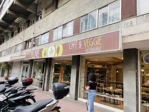 Outside  at Alive in Barcelona