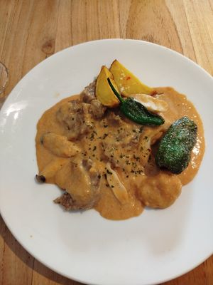 Fricandó. at Alive in Barcelona