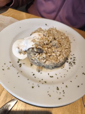  at Alive in Barcelona