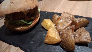 Kentucky fried tofu burger with potatoes at Alive in Barcelona
