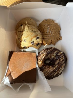 Brownie: pb cookie: choc chip cookie: Samoas  at Tiny Moreso in Portland