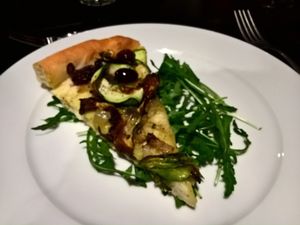 main dish at V-mOnd in Thun