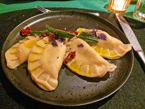 Cashew-Ricotta at V-mOnd in Thun