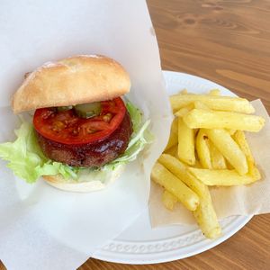 Burger and fries  at Grains in Nagoya