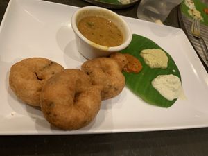 Lentil doughnuts  at Saravana Bhavan - Arya Bhaven in London