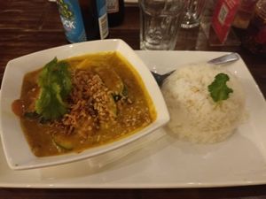 Classic curry with tofu at Pho in Liverpool